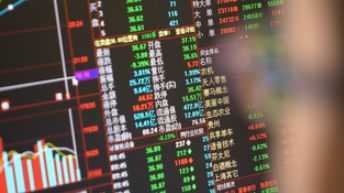 AI ASIC需求继续狂飙!迈威尔(MRVL.US)净利润暴增87