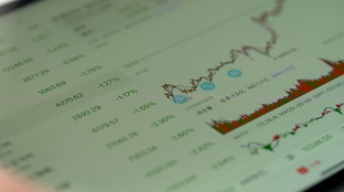港股午评|恒生指数早盘涨0.65% 生物医药板块反弹