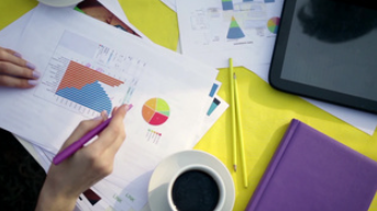 高盛预测：2026年全球经济将稳健增长 但就业市场